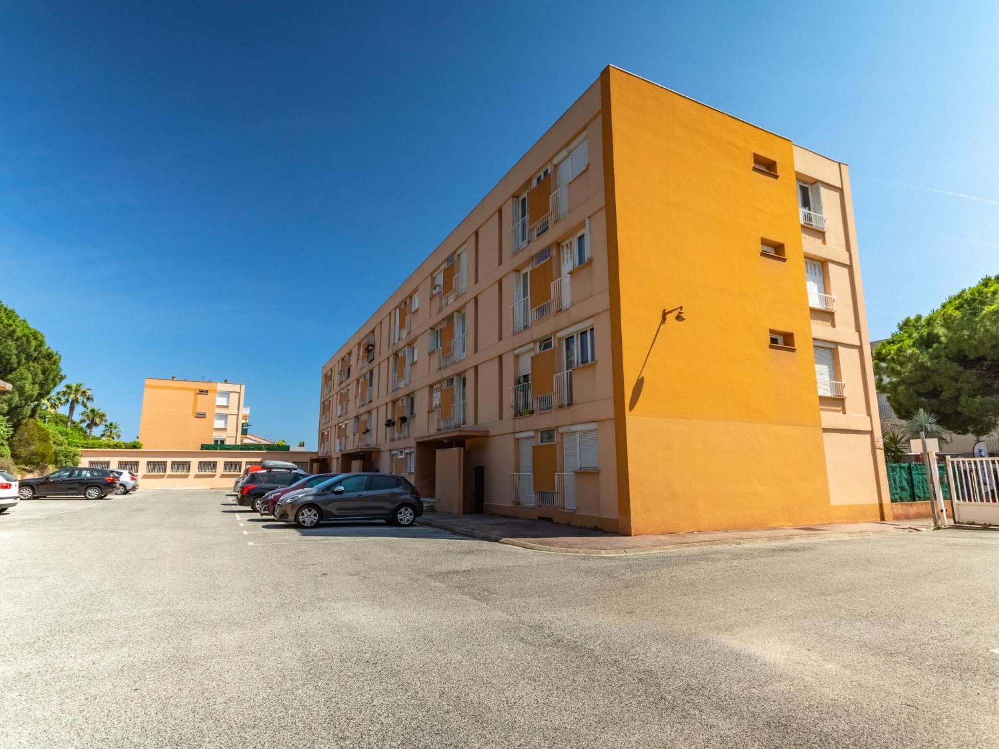 Apartment Les Ilaires By Interhome Le Lavandou Exterior foto
